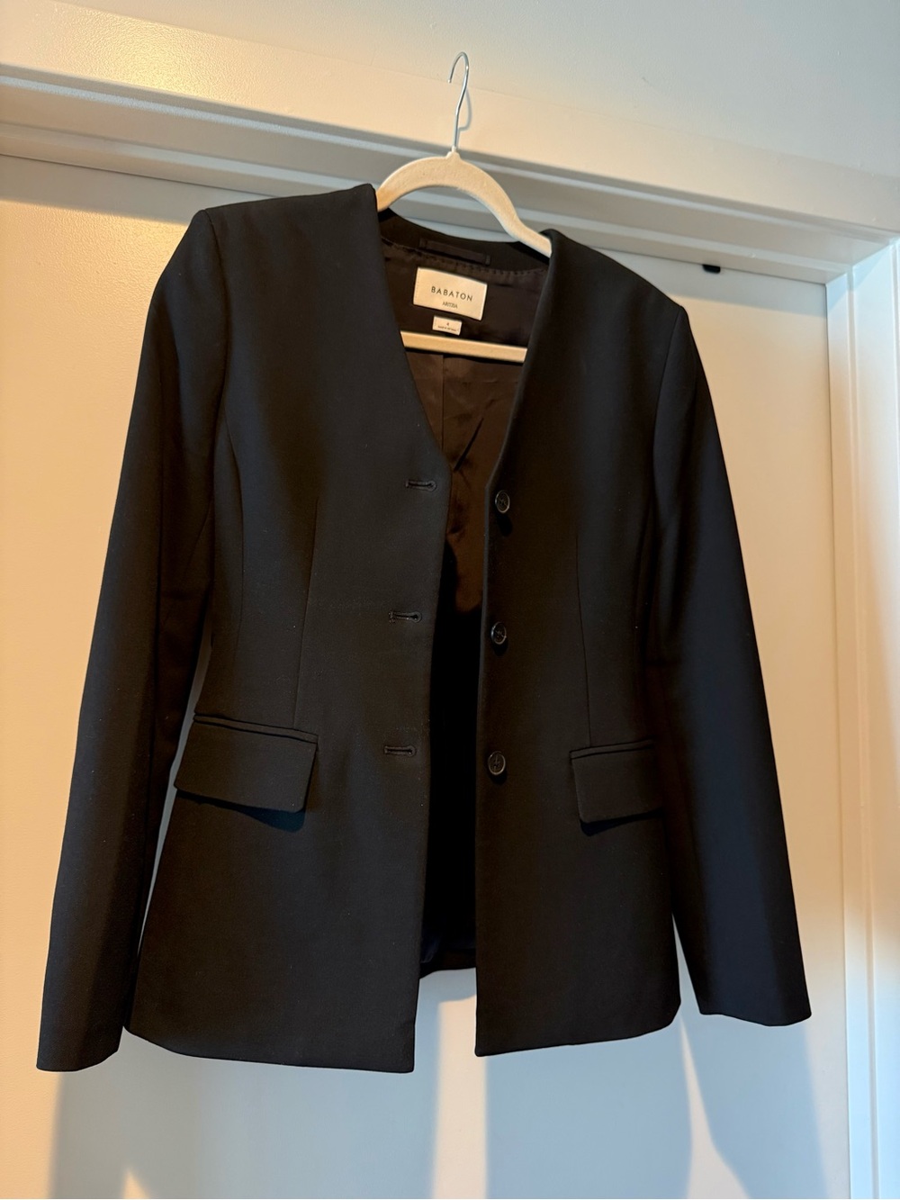 Babaton Black Collarless Tailored Blazer
